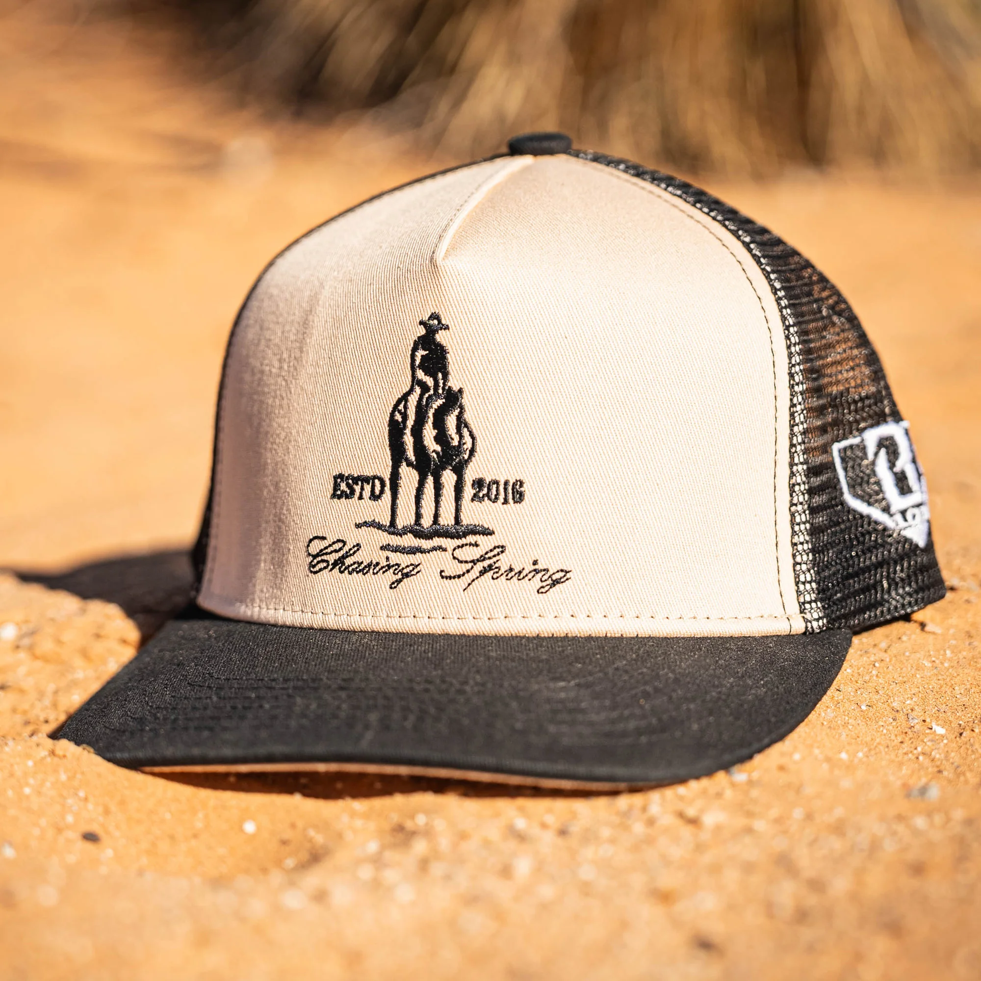 Bat and Bridle Mesh Off Field Snapback - Image 4
