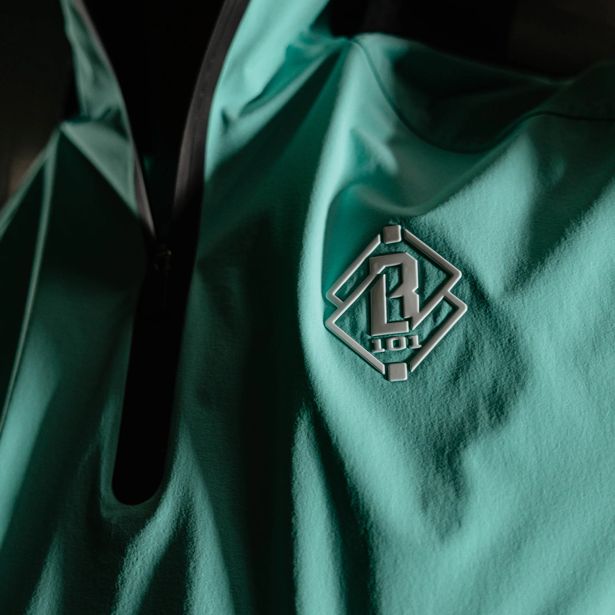 Diamond Tech Pro Cage Youth Jacket - Black/Teal - Image 4