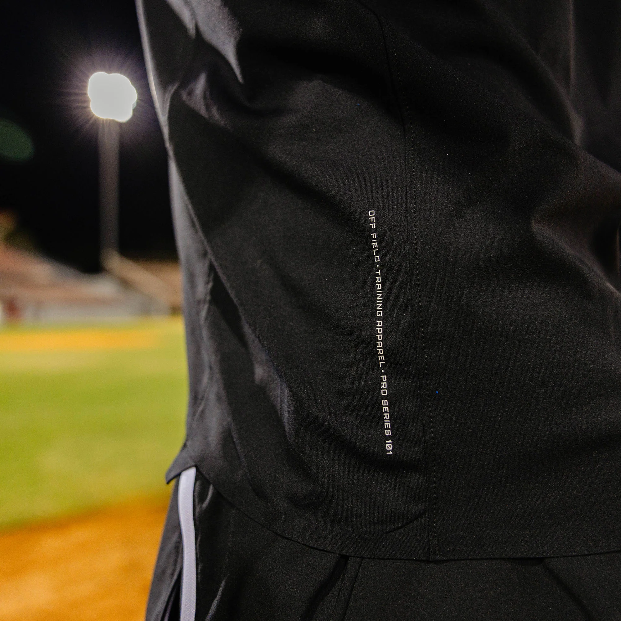Diamond Tech Vented Tee - Black - Image 4