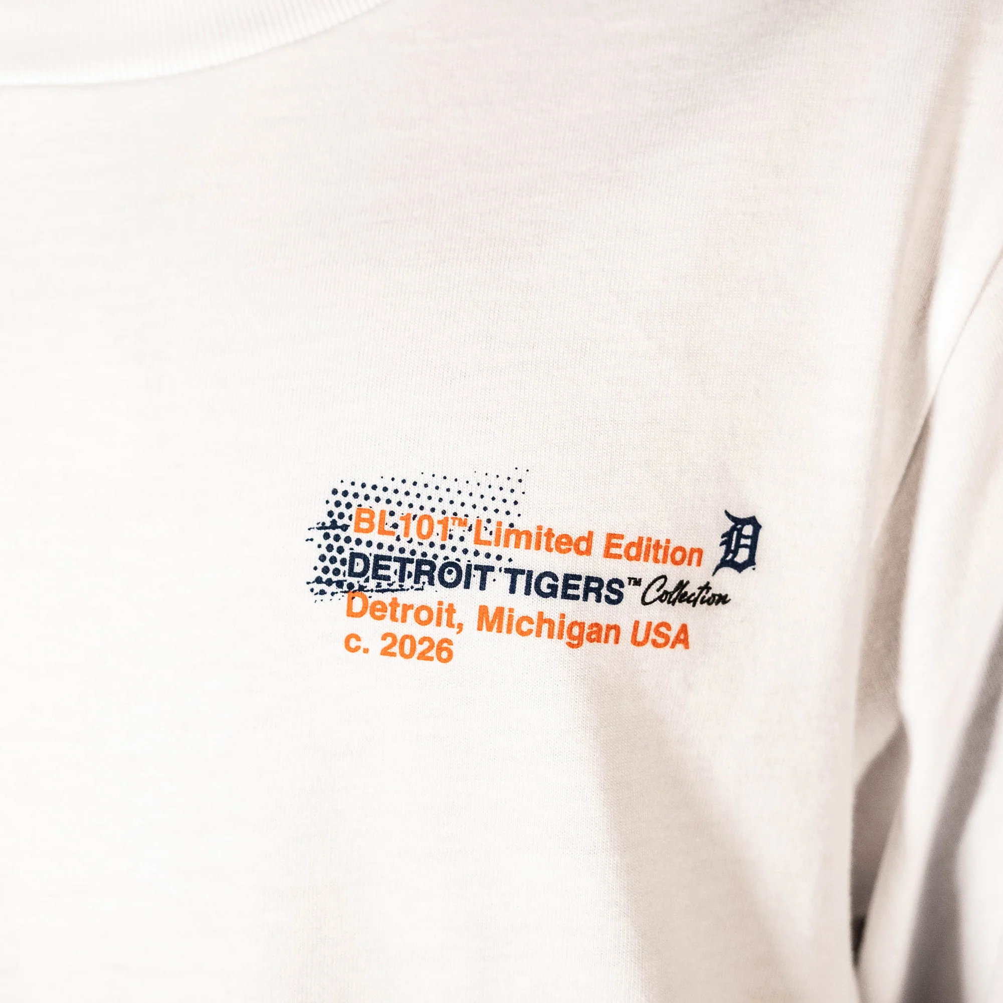 Detroit Tigers Drip Tee - Image 4