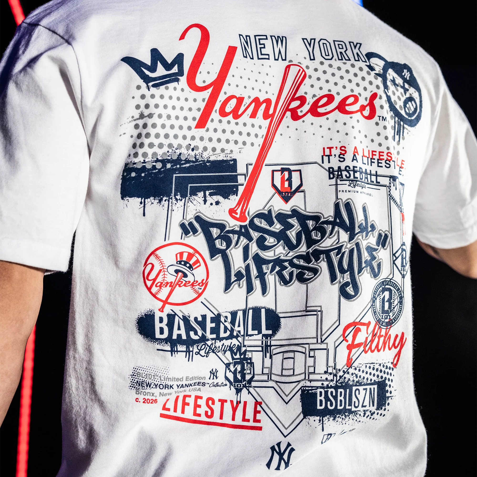 New York Yankees Drip Tee - Image 4