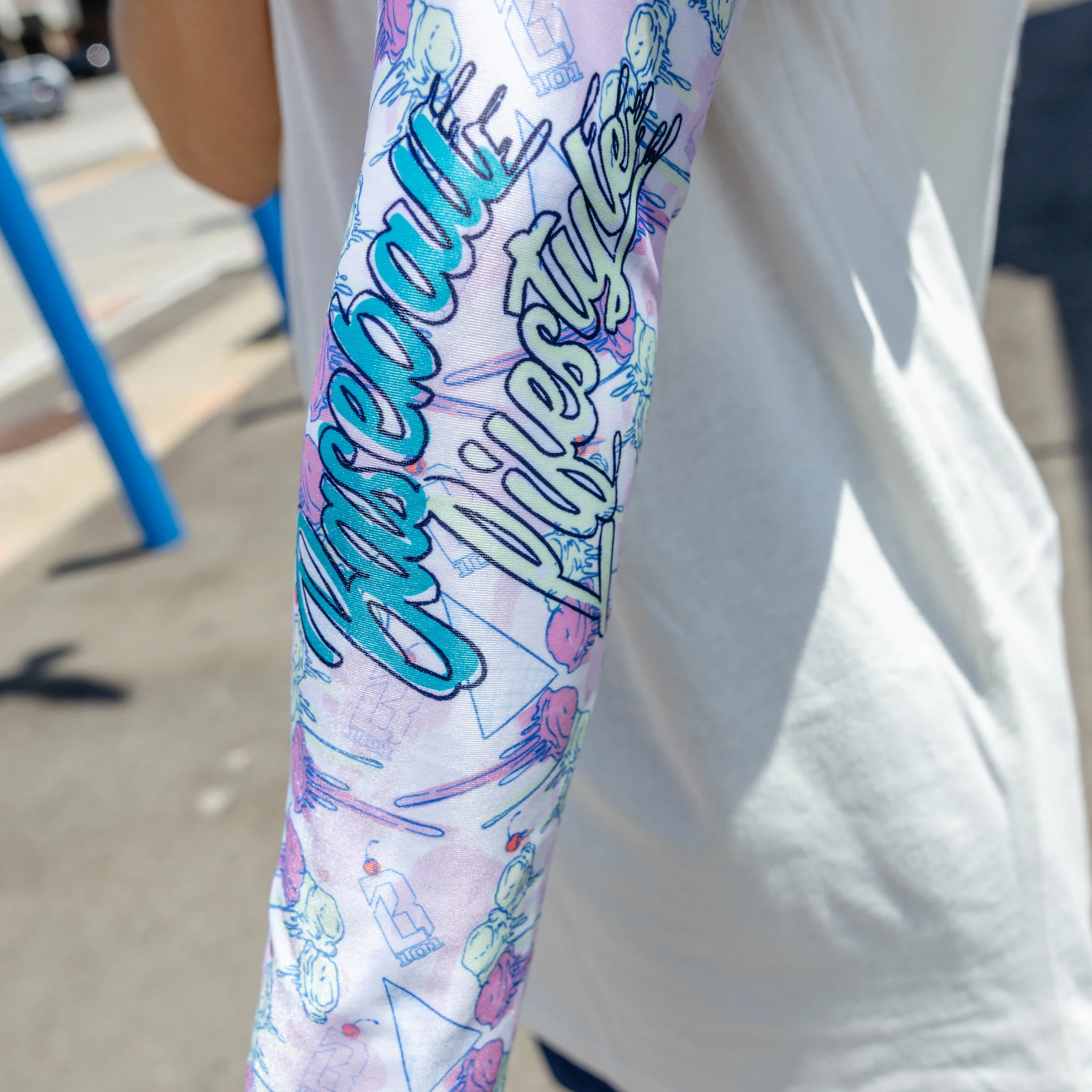 Fastball Scoops Arm Sleeve - Image 4