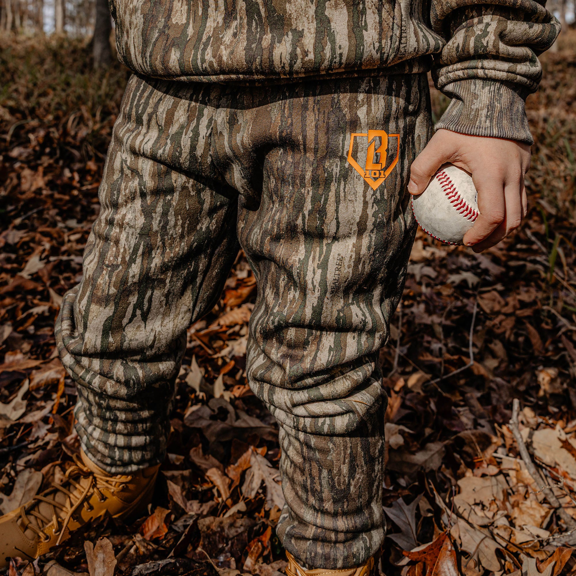 Realtree Baseline Youth Sweatpants - Legacy - Image 4