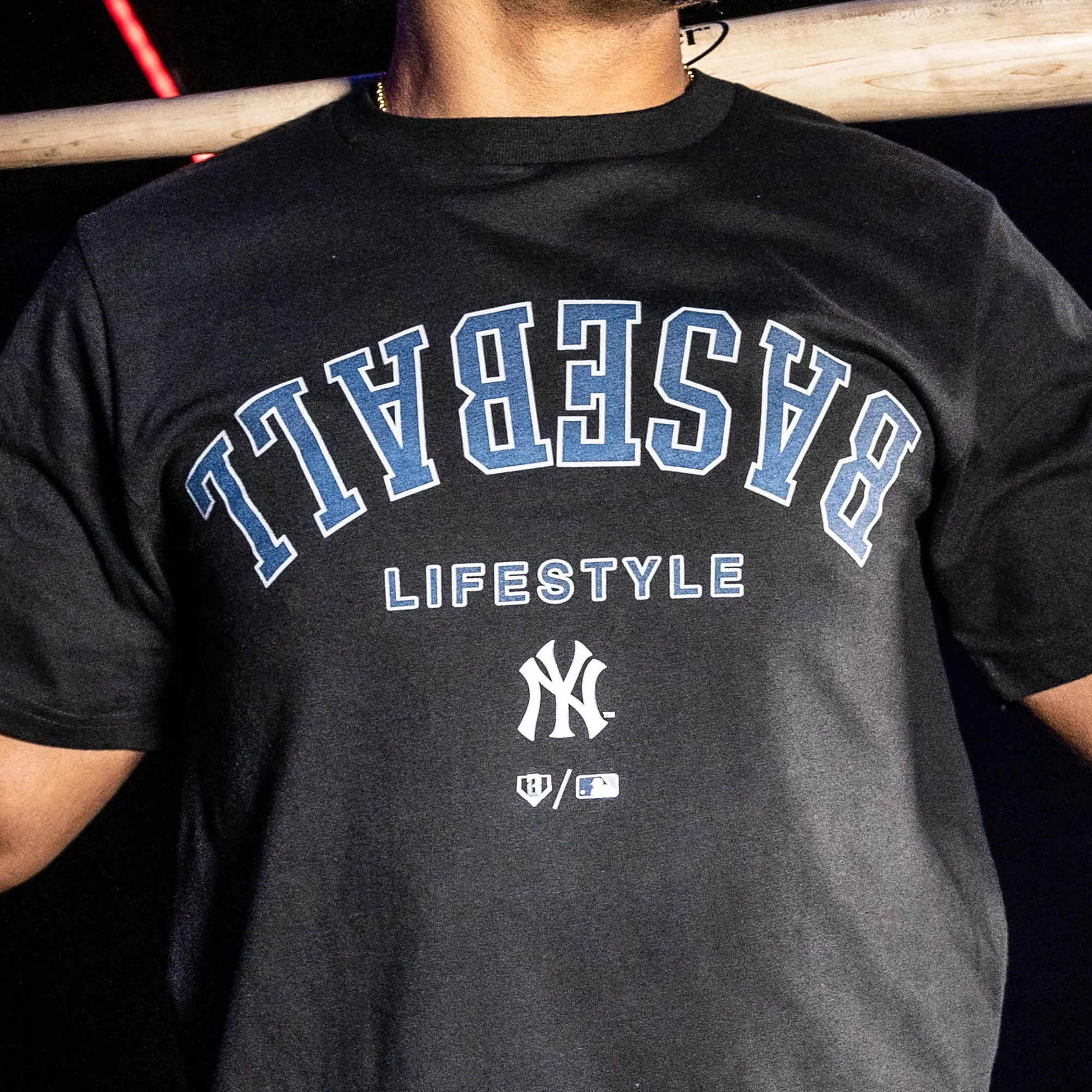 New York Yankees Upside Down Tee - Image 4